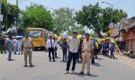 ” स्वच्छता जागरूकता हेतु दून स्कूल के बच्चों व पलिया पुलिस ने कस्बे में रैली निकालकर लोगों को किया जागरूक “”