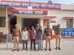 थाना शारदा नगर पुलिस द्वारा 03 नफर वारंटी अभियुक्त को गिरफ्तार किया गया।